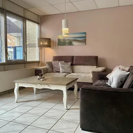 Ground-floor In In Centre *